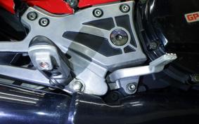 KAWASAKI GPZ900R NINJA 2000 ZX900A