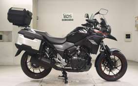 SUZUKI Vｽﾄﾛｰﾑ250A 2021