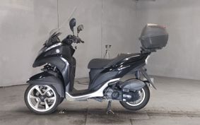 YAMAHA TRICITY 125 SE82J