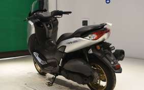 YAMAHA N-MAX SEG6J
