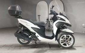 YAMAHA TRICITY 125 SE82J