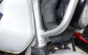 SUZUKI DJEBEL 200 (DR200SE) SH42A