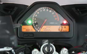HONDA VTR 250 F MC33