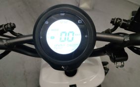 OTHER XEAM niu U Pro ..