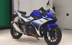 SUZUKI GSX250 R