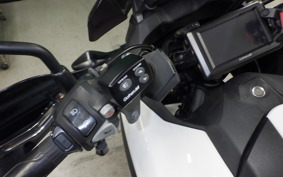 HONDA NC700X A 2012 RC63