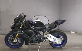 YAMAHA YZF-R1 M 2020 RN65J