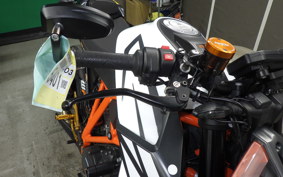 KTM 1290 SUPER DUKE R 2019