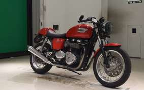 TRIUMPH THRUXTON 900 2009