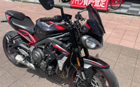 TRIUMPH STREET TRIPLE R 2021 HDA544