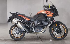 KTM 1290 SUPER ADVENTURE S 2021 V7908