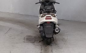 YAMAHA MAJESTY 125 SE27