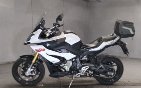 BMW S1000XR 0D03