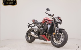 TRIUMPH STREET TRIPLE RS 2026
