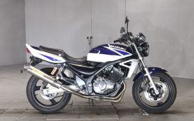 SUZUKI GSX250 ZR250C