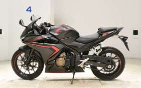 HONDA CBR400R 2019 NC56