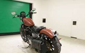 HARLEY XL883N 2018