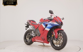 HONDA CBR600RR 2024 PC40