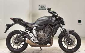 YAMAHA MT-07 2015 RM07J