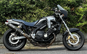 YAMAHA FZX750 1987 0219
