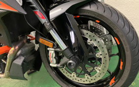 KTM 1290 SUPER DUKE GT 2020 V6940