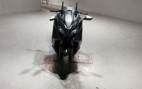 YAMAHA T-MAX 560 SJ19J