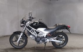 HONDA VTR 250 MC33