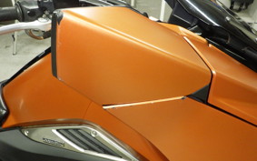 HONDA NM4 VULTUS -01 2015 RC82