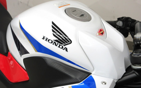 HONDA CBR250R MC41
