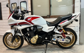 HONDA CB1300 SUPER  BOL DOR ABS 2012 SC54