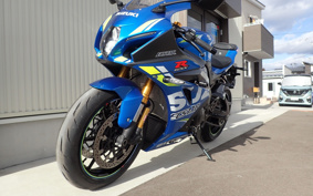 SUZUKI STROM 250 DS11A