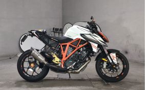 KTM 1290 SUPER  DUKE R V3940