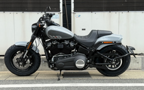 HARLEY FXFBS 2026 YLK