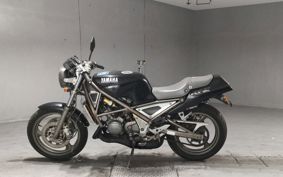 YAMAHA R1-Z 3XC