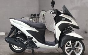 YAMAHA TRICITY 125 SE82J