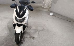 YAMAHA N-MAX 125 SE86J