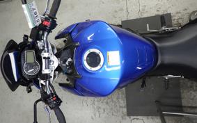 SUZUKI GSR750 2012
