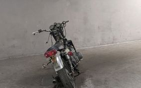 SUZUKI GT750 GT750