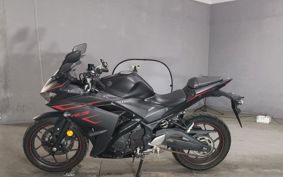 YAMAHA YZF R-3 2017 RH07J