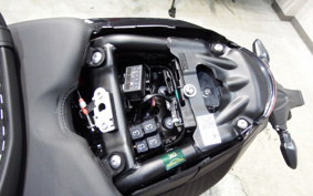 TRIUMPH DAYTONA 660 2024 LGL23U