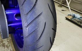 YAMAHA T-MAX 560 2025 SJ21J