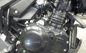 SUZUKI Vｽﾄﾛｰﾑ250A