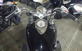 YAMAHA DRAGSTAR 1100 CLASSIC 2005 VP13J