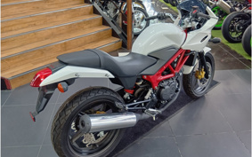 HONDA VTR 250 F MC33