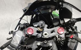 KAWASAKI ZX 10 NINJA R 2011 ZXT00J