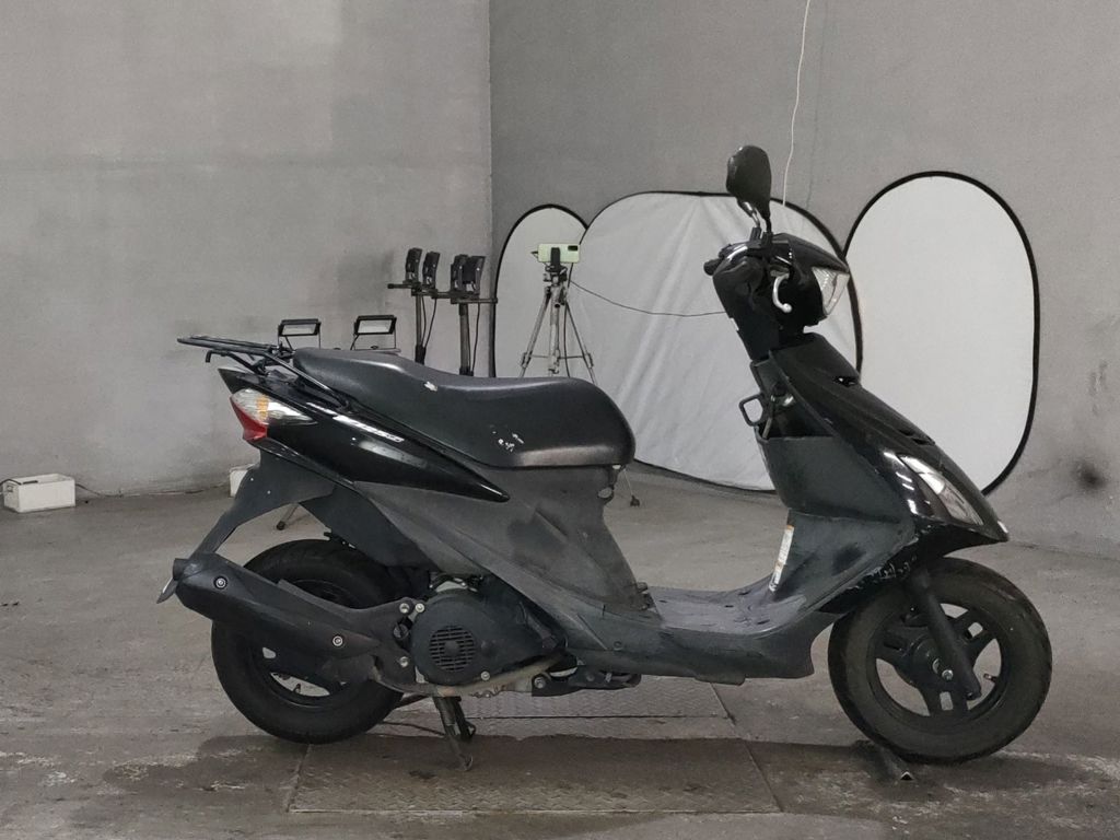 Фото Suzuki ADDRESS V125 с японского аукциона