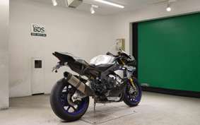 YAMAHA YZF-R1 M 2015
