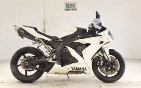 YAMAHA YZF-R1