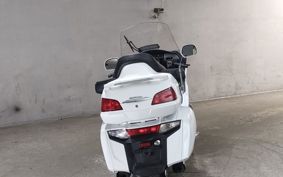 HONDA GL 1800 GOLD WING SC68