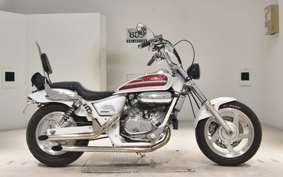 HONDA MAGNA 250 2018 MC29